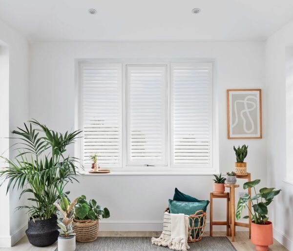 Perfect Fit Lite Clip In Shutters - Artic White - Image 3