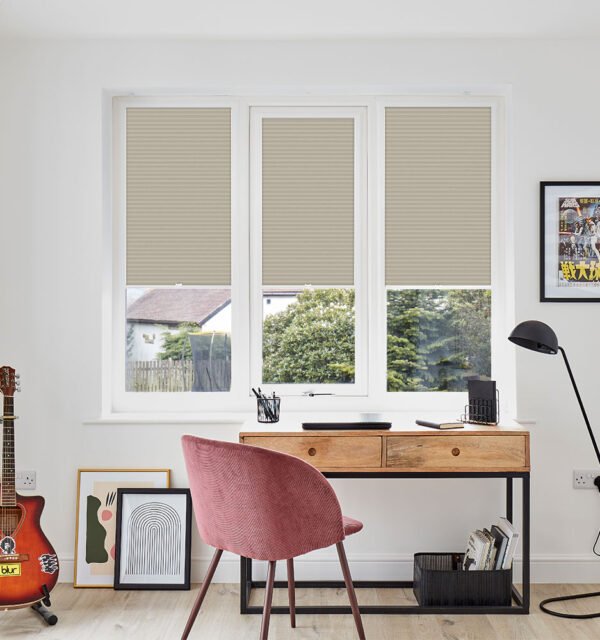 Perfect Fit Cellular Luna Taupe Blackout